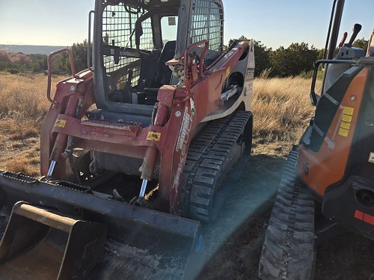TAKEUCHI TL12R2-CR photo 3
