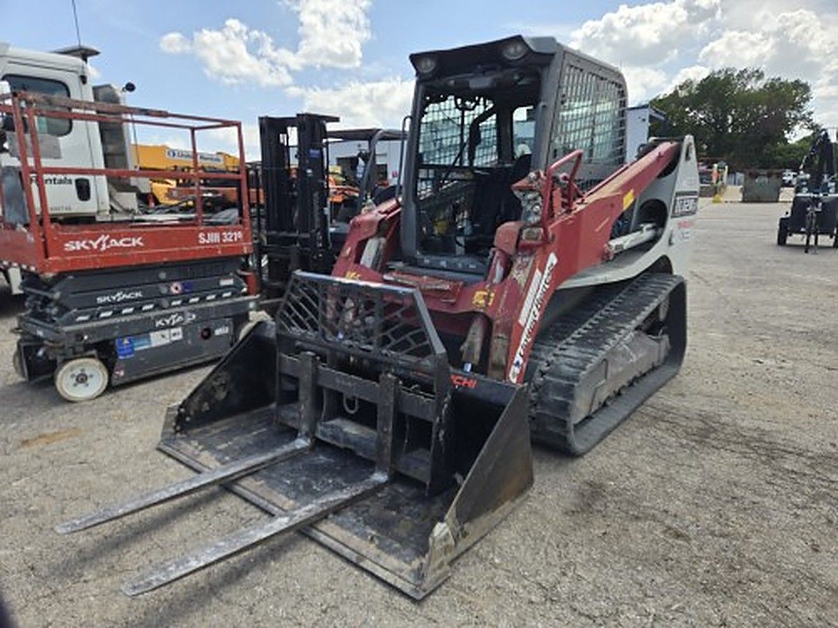 TAKEUCHI TL12R2-CR photo 2