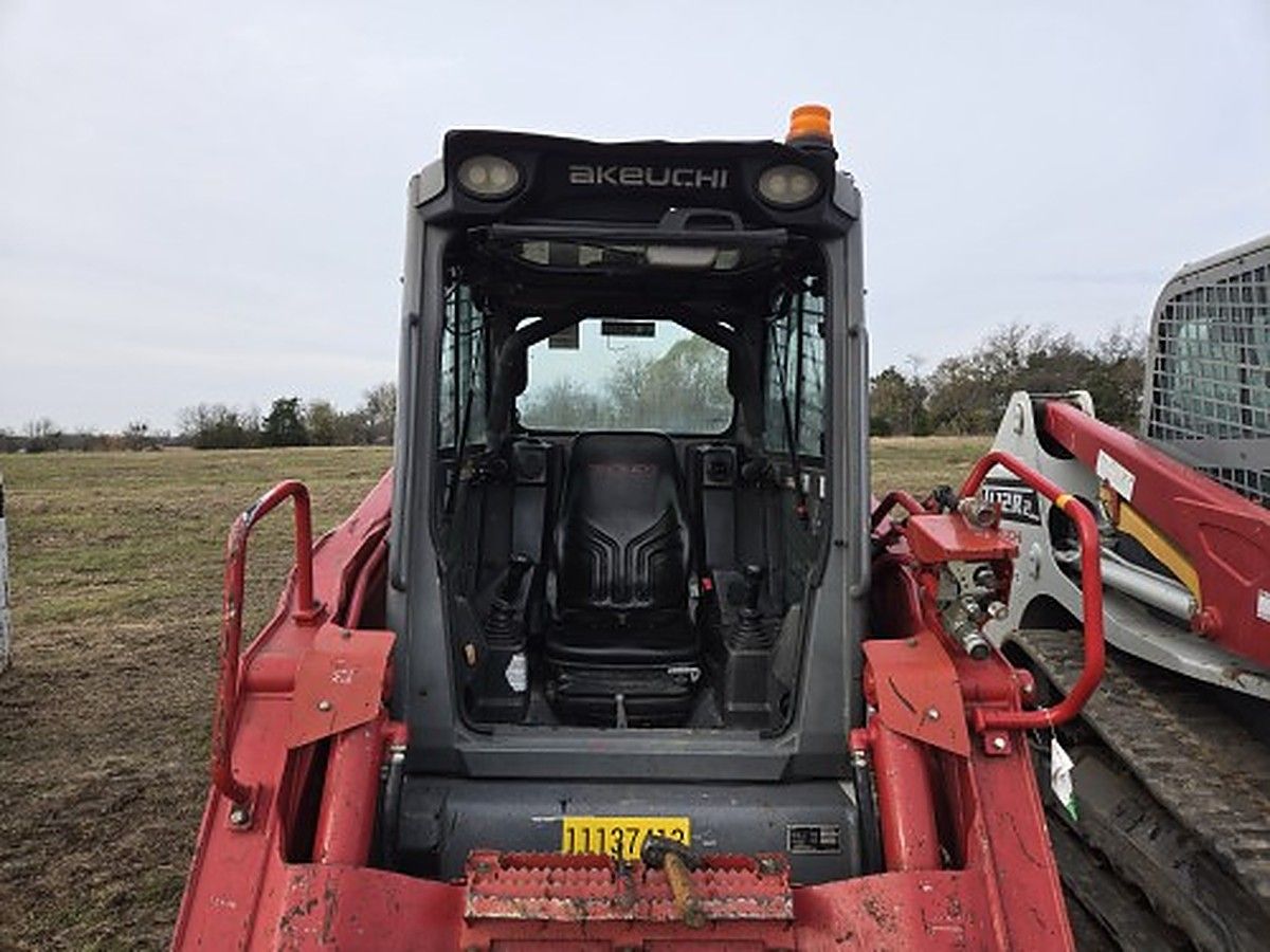 TAKEUCHI TL12R2-CR photo 2