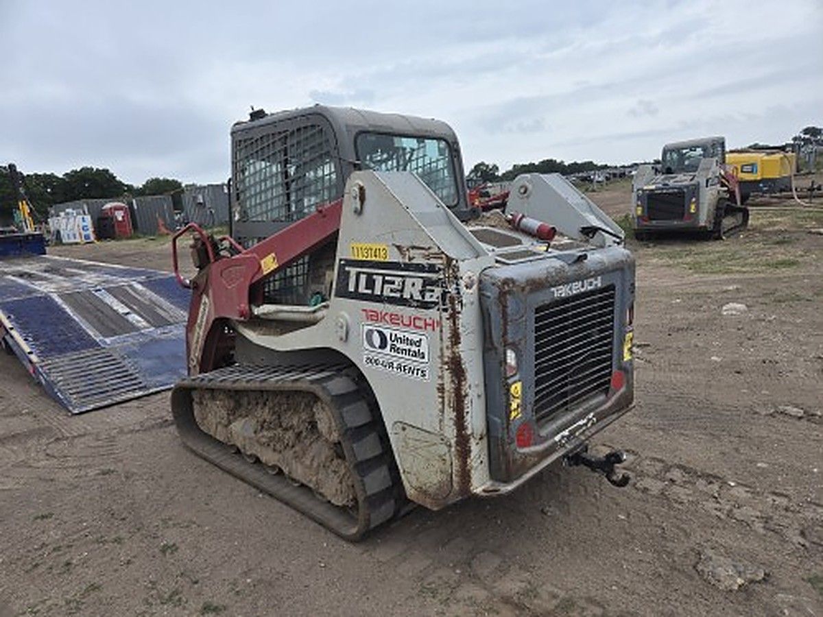 TAKEUCHI TL12R2-CR photo 3