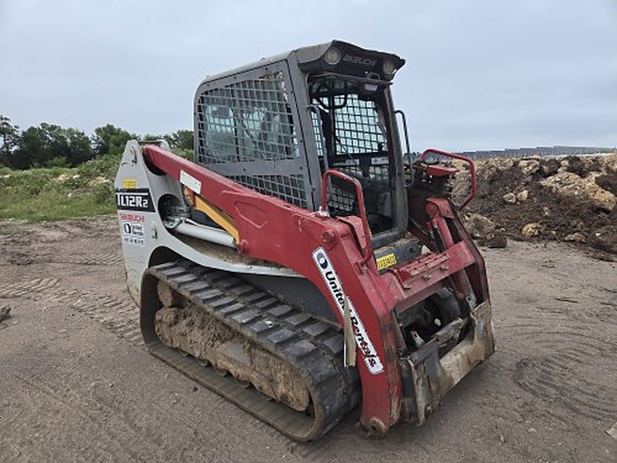 TAKEUCHI TL12R2-CR photo 8