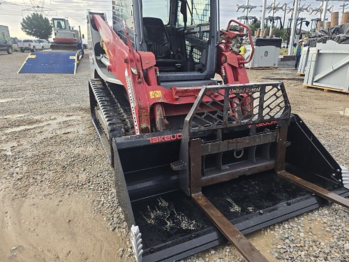 TAKEUCHI TL12R2-CR photo 3