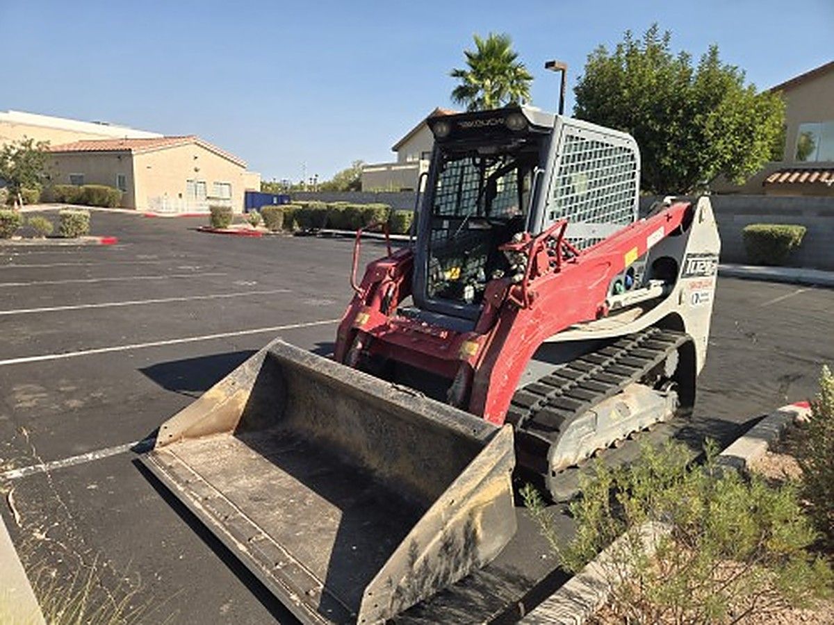 TAKEUCHI TL12R2-CR photo 5