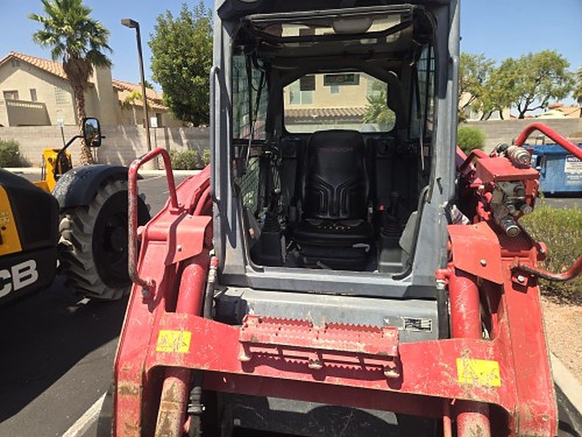 TAKEUCHI TL12R2-CR photo 10