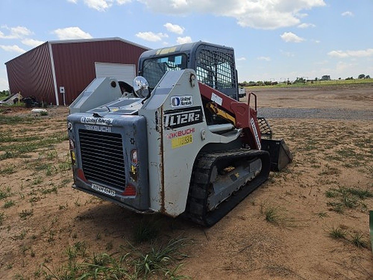 TAKEUCHI TL12R2-CR photo 3