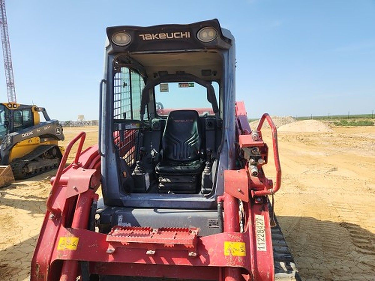 TAKEUCHI TL12V2-CR photo 2