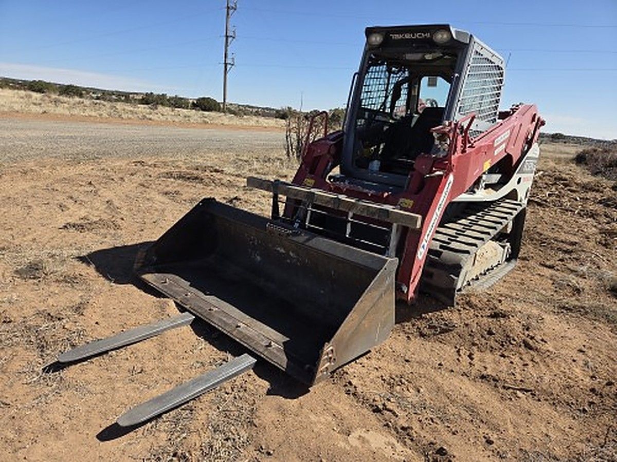 TAKEUCHI TL12V2-CR photo 7
