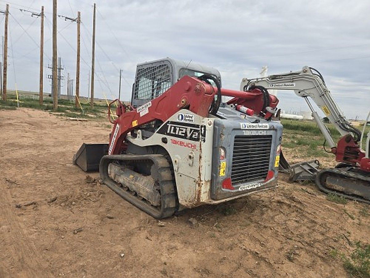 TAKEUCHI TL12V2-CR photo 6