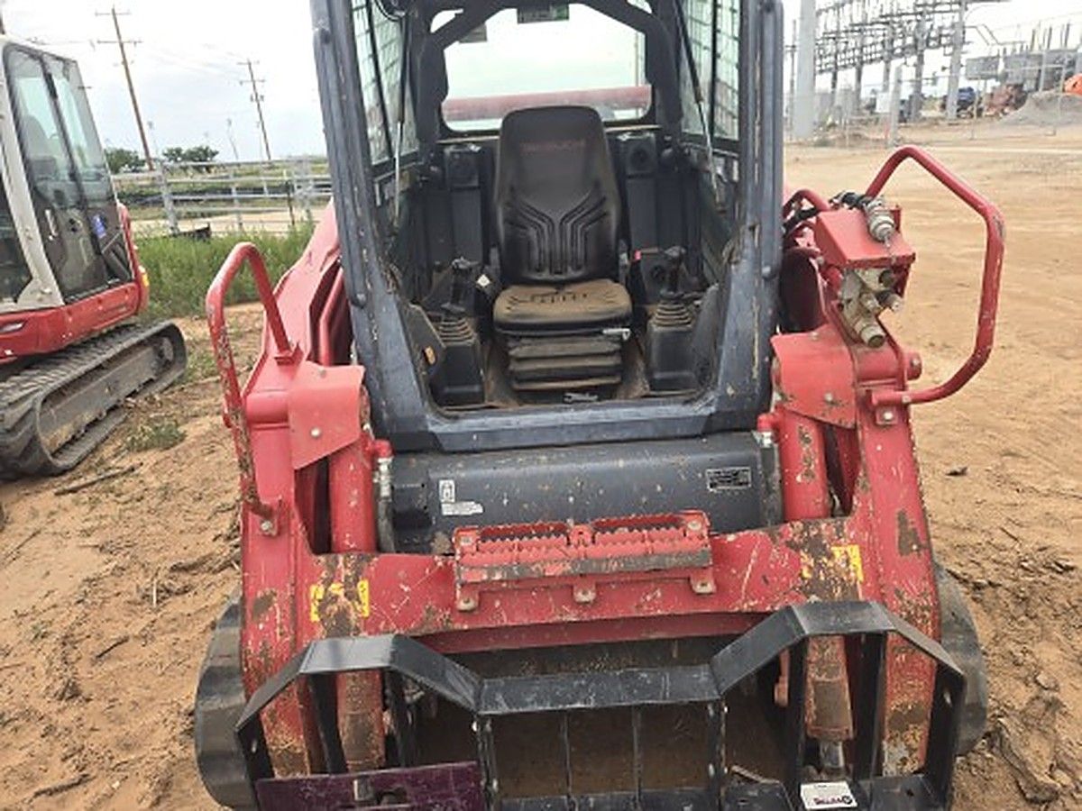 TAKEUCHI TL12V2-CR photo 8