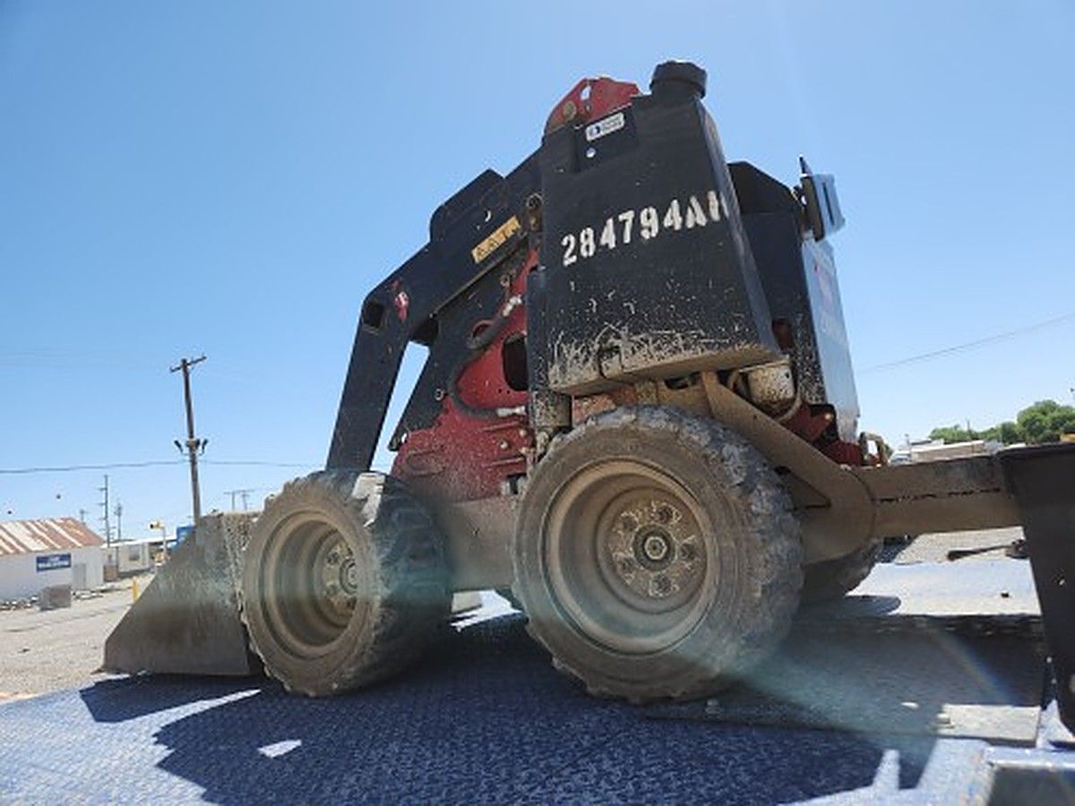 TORO DINGO 320-D photo 4