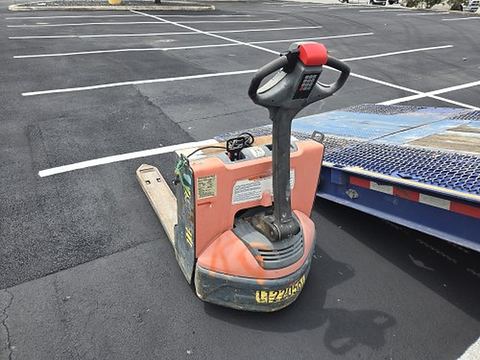 2021 TOYOTA 8HBW23 Jack Pallet 4000-4500# Electric