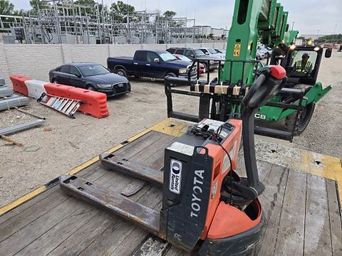 2021 TOYOTA 8HBW23 Jack Pallet 4000-4500# Electric