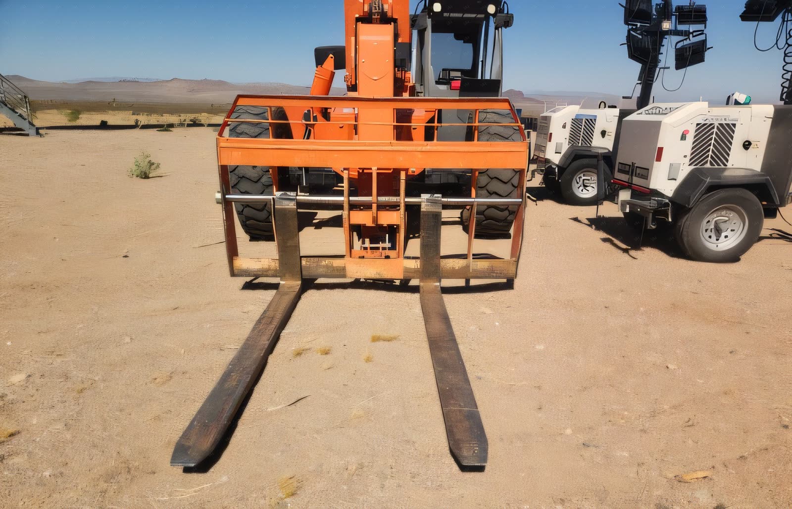2021 Xtreme XR843 FORKLIFT VARIABLE REACH 8000# 40-49'