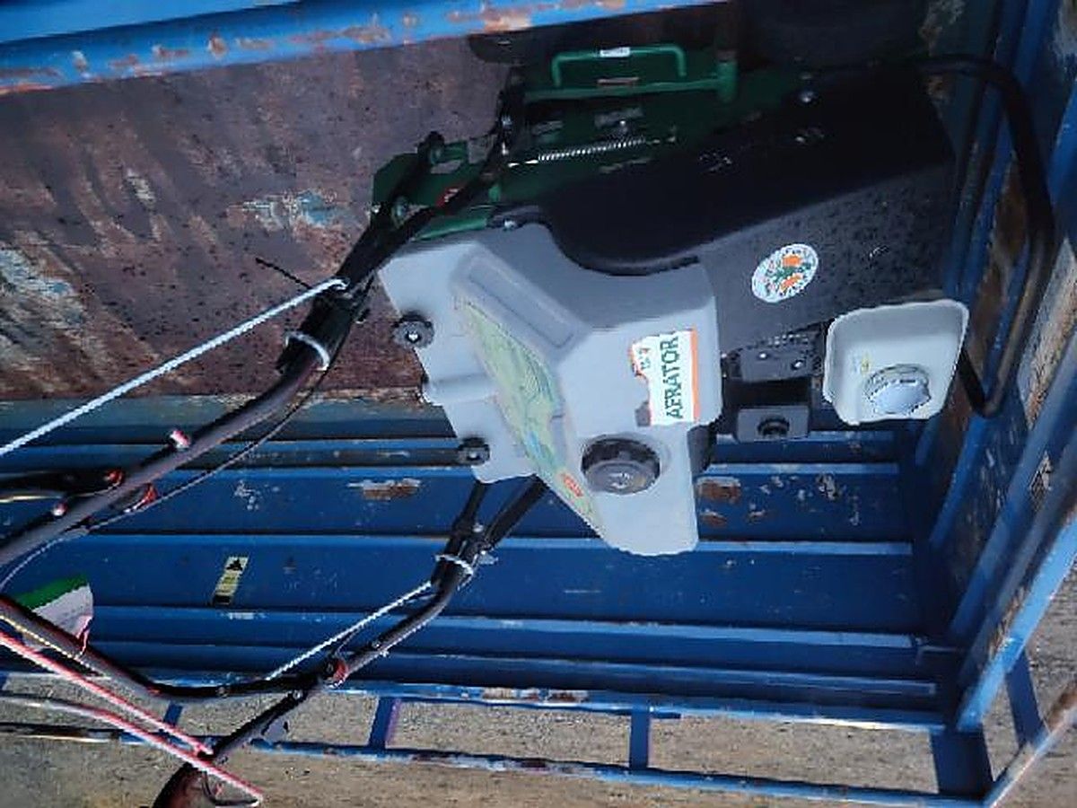 BILLY GOAT AE401H photo 2