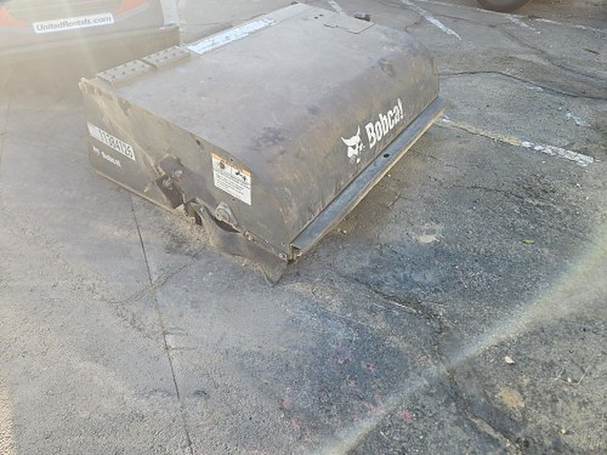 BOBCAT SW/BUKT photo 4