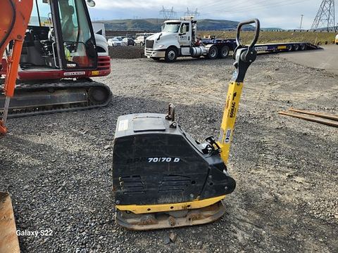 2022 BOMAG BPR70/70DE Vib Plate Reversible 14000-15999# Impact