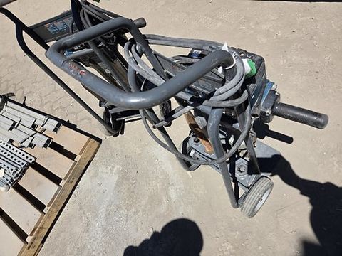 2022 BOSCH BH2770VCD Demo Hammer 60# Electric