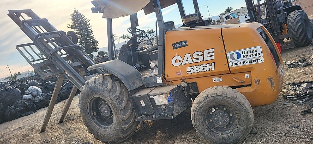CASE 586H photo 4