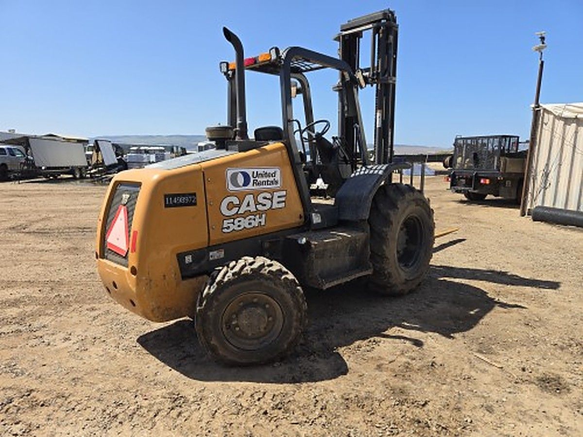 CASE 586H photo 2
