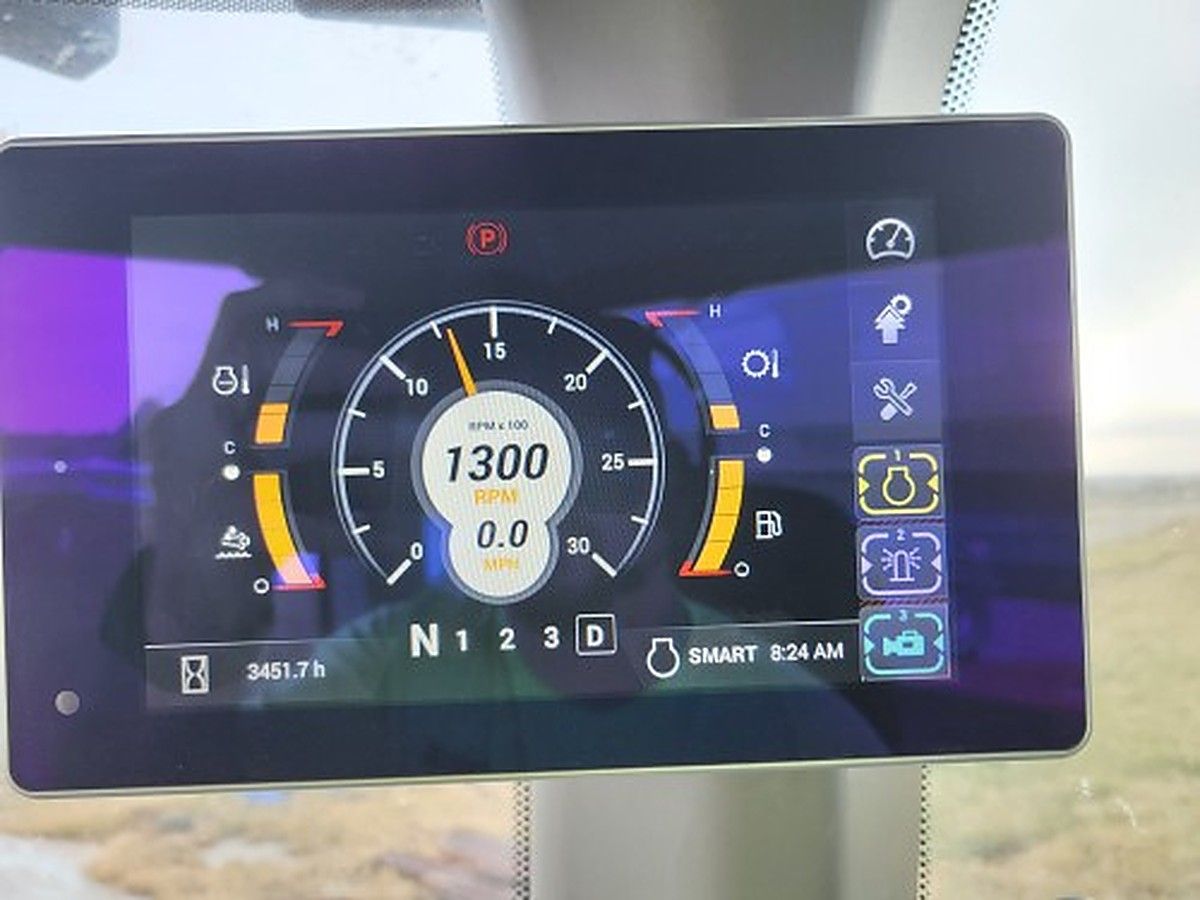 CASE 821G photo 5