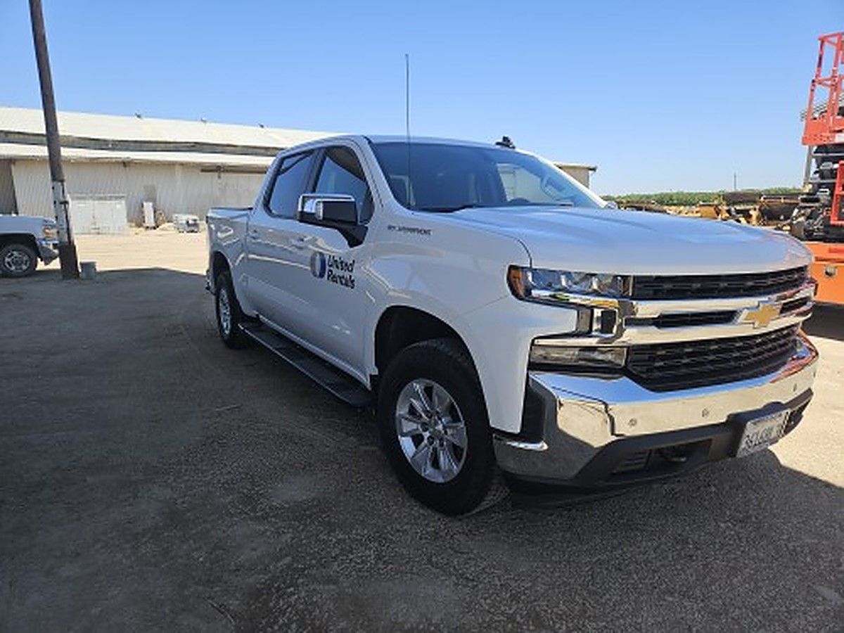 CHEVROLET 1500CREWLTG4WD photo 2