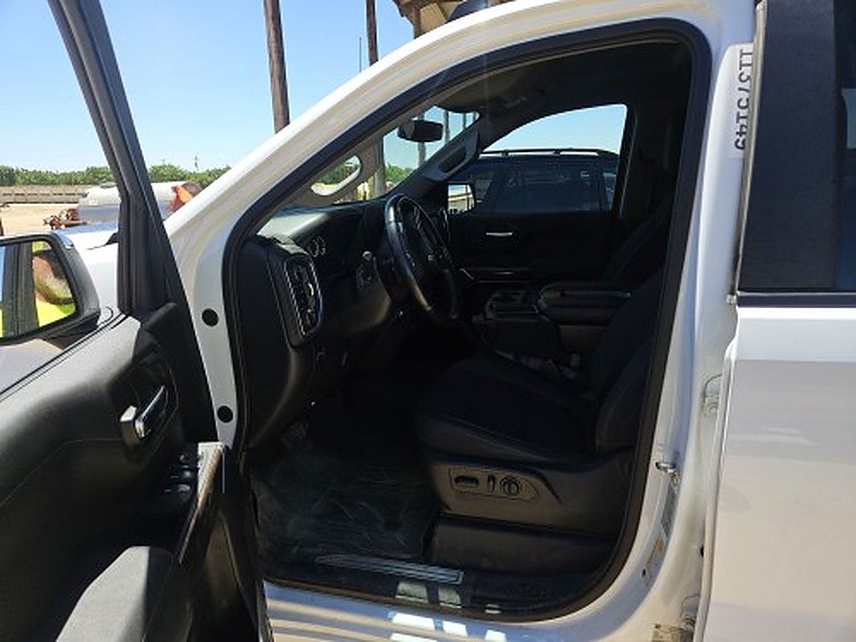 CHEVROLET 1500CREWLTG4WD photo 4