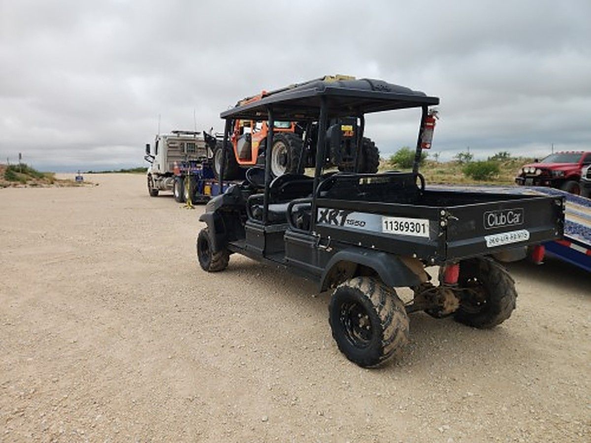 CLUB CAR XRT 1550 SE photo 2