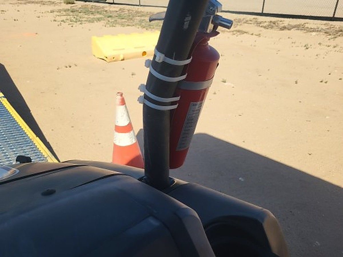 CLUB CAR XRT 1550 SE photo 2