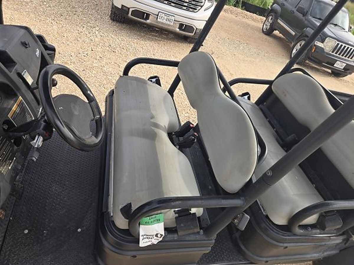 CLUB CAR XRT 1550 SE photo 5