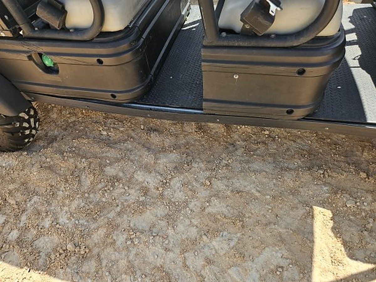 CLUB CAR XRT 1550 SE photo 9
