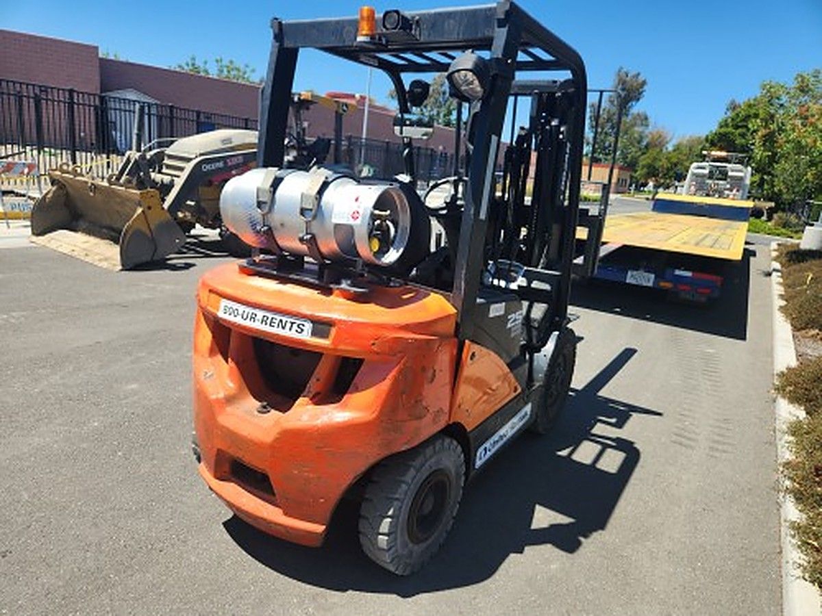 DOOSAN G25P-7DF photo 5