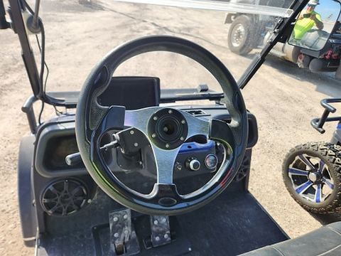 2022 EVOLUTION FORESTER 6 PLUS Golf Cart Electric