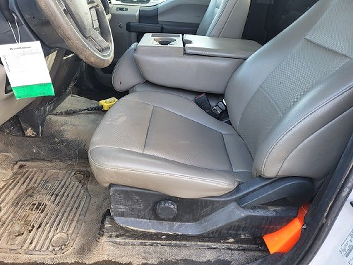 FORD F-550 DUMP 4WD photo 5