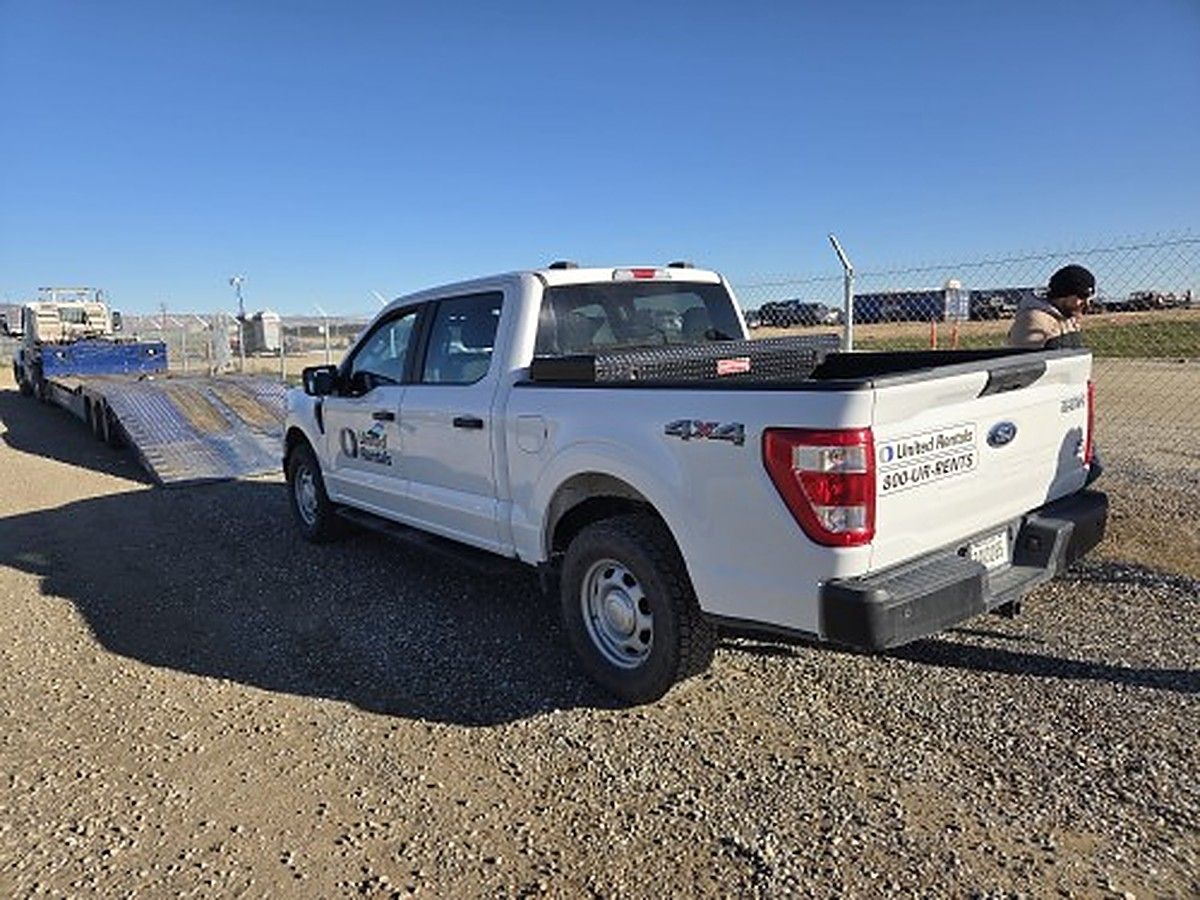 FORD F150CREWXLG4WD photo 3