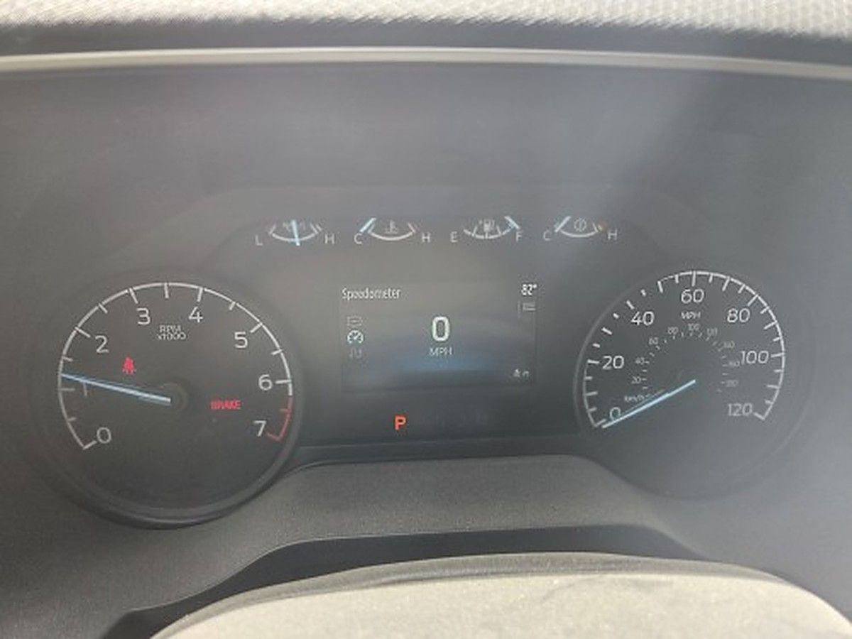 FORD F150CREWXLTG4WD photo 2