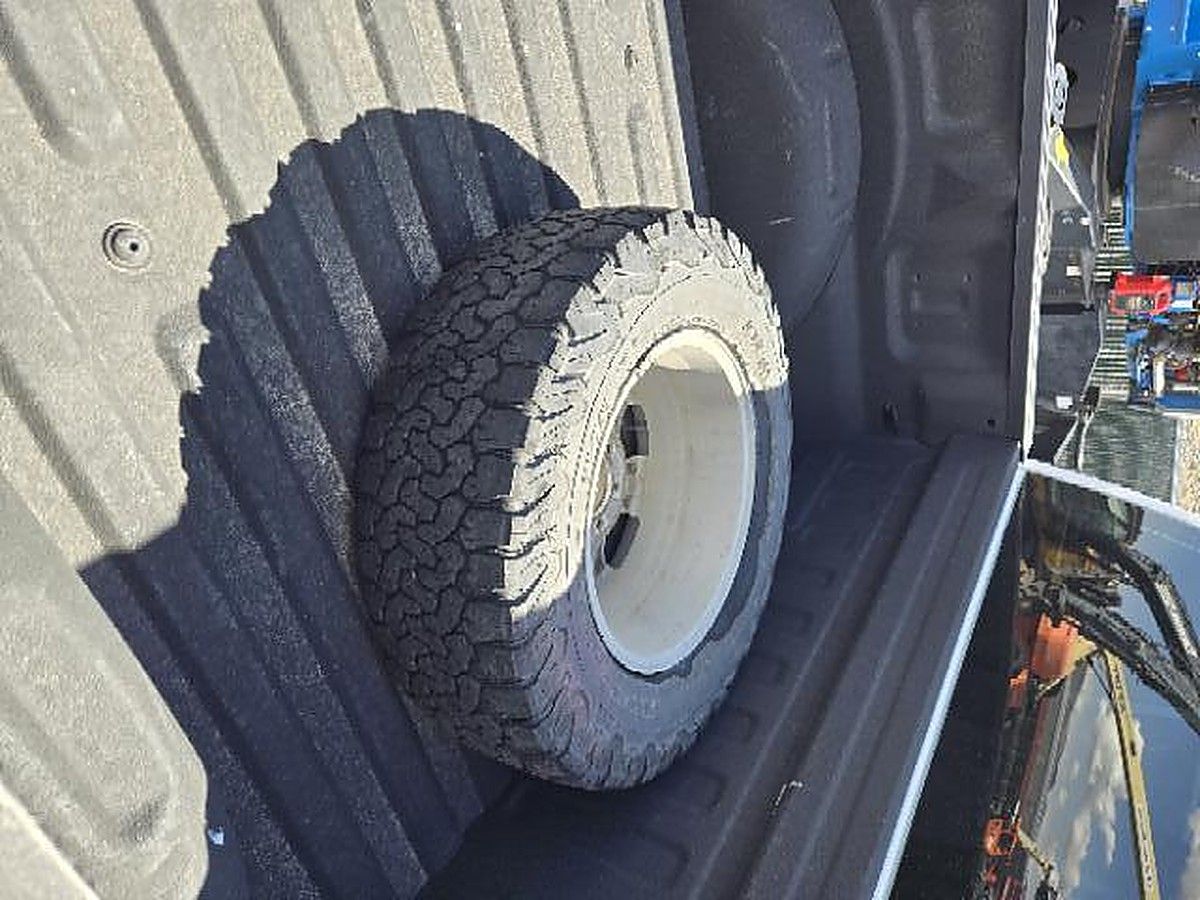 FORD F150CREWXLTG4WD photo 6