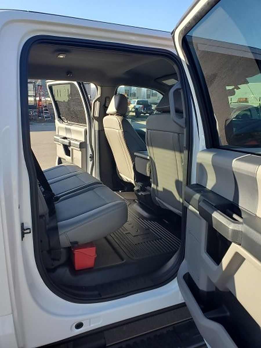 FORD F250CREWXLG4WD photo 15