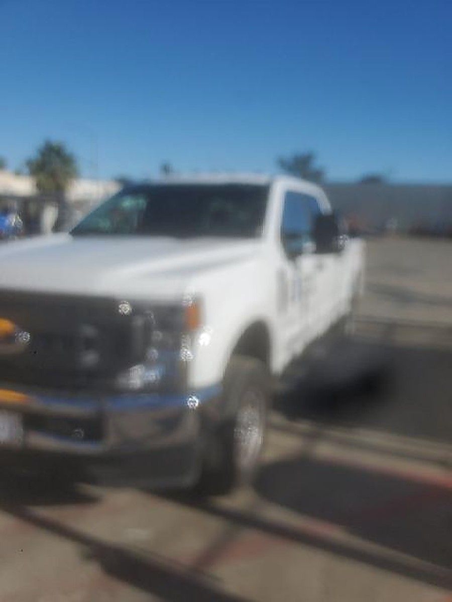 FORD F250CREWXLG4WD photo 16