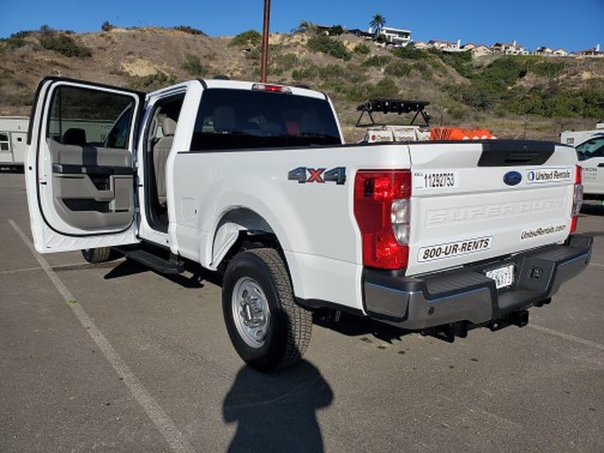 FORD F250CREWXLG4WD photo 6