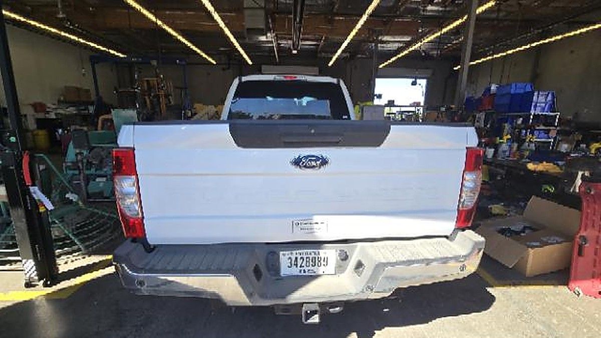 FORD F250CREWXLG4WD photo 9