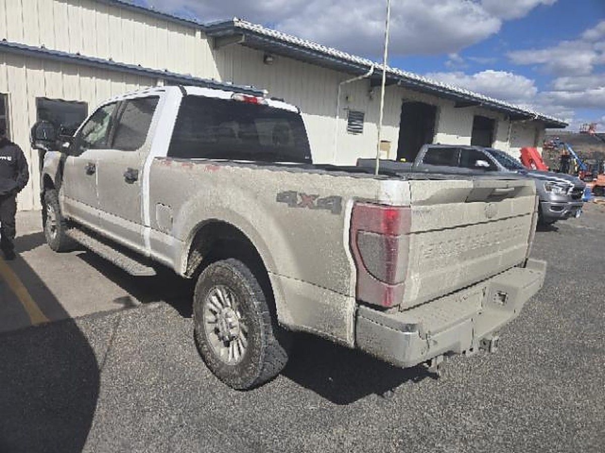 FORD F250CREWXLTG4WD photo 4