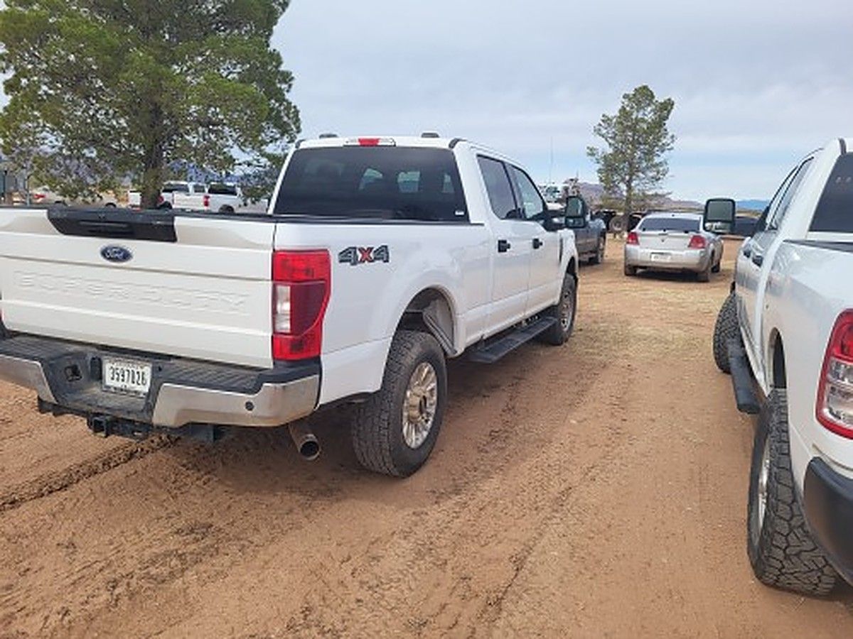 FORD F250CREWXLTG4WD photo 5