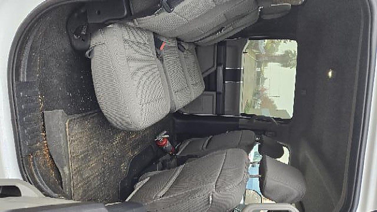 FORD F250CREWXLTG4WD photo 10