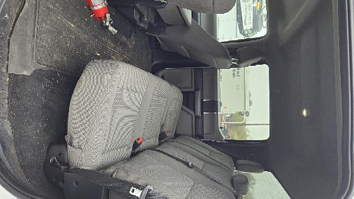 FORD F250CREWXLTG4WD photo 8