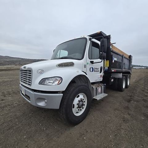 2022 FREIGHTLNR M2 106 DUMP Truck Dump 10-14 Yard Cdl