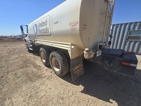 2022 FREIGHTLNR M2 106 WATER Truck Water 4000-4999 Gal