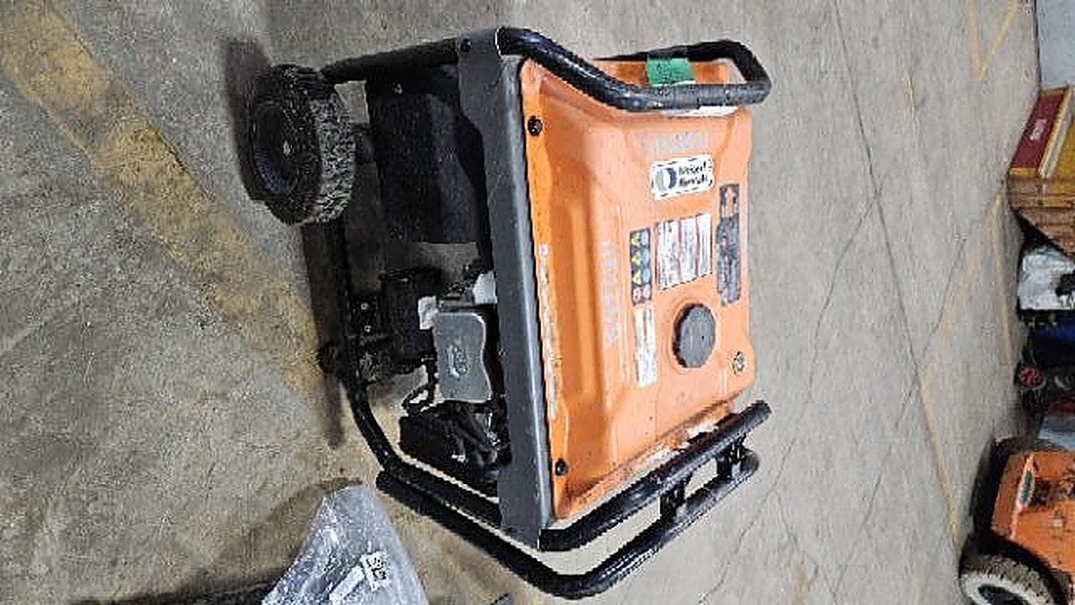 GENERAC GP8000E photo 2