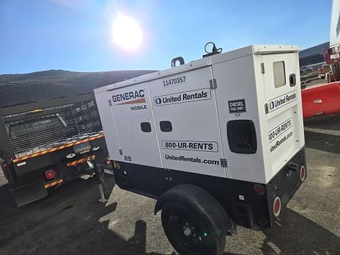 2022 GENERAC MDG25IF4 Generator 19-29 Kva
