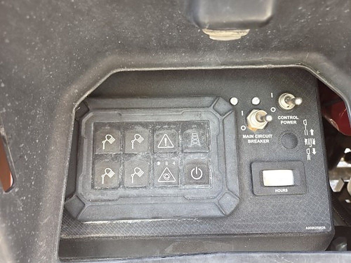 GENERAC MLTS-4 photo 3