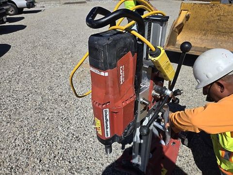 2022 HILTI DD-250 Core Drill Electric 17-23 Amp